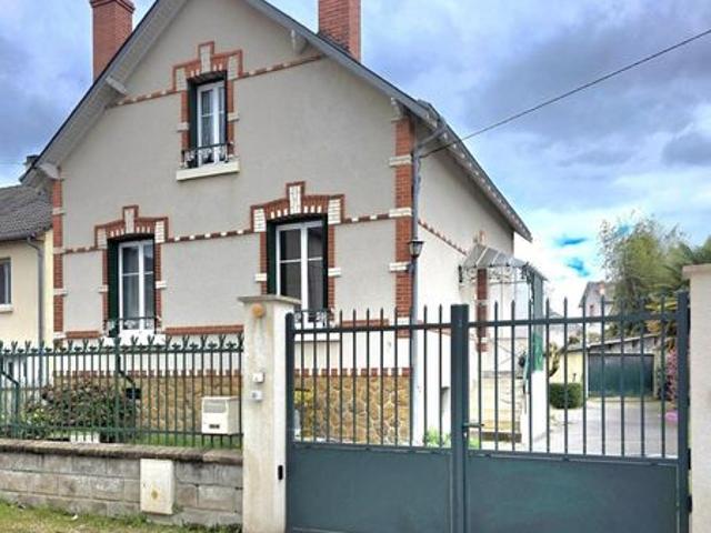 Propriété 4 pièces 95 m²