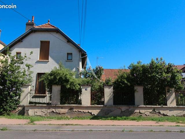 Propriété 4 pièces 95 m²