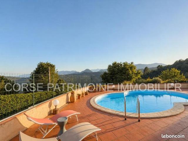 Propriété 4 pièces 97 m²