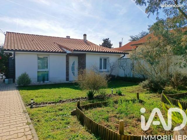 Propriété 4 pièces 97 m²