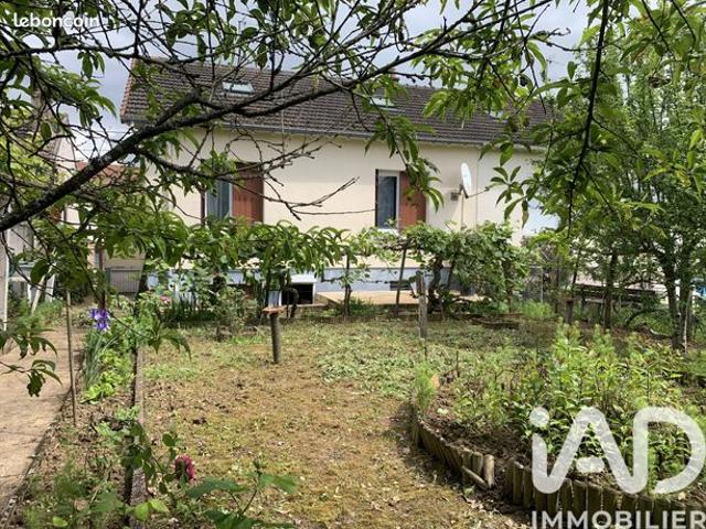 Propriété 4 pièces 97 m²