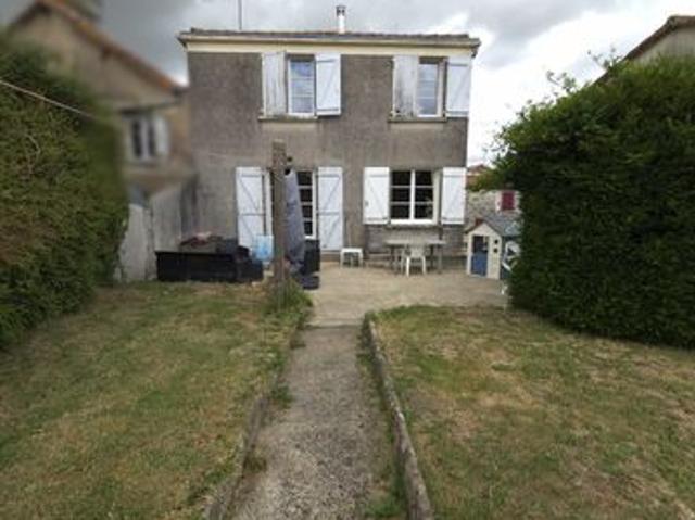 Propriété 4 pièces 99 m²