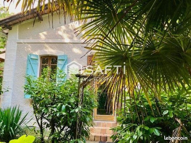 Propriété 4 pièces 99 m²