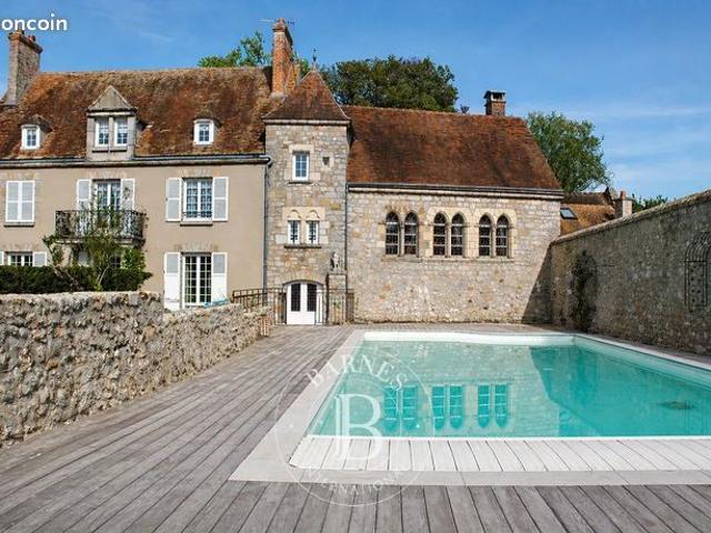 Propriété 500 m² Courances