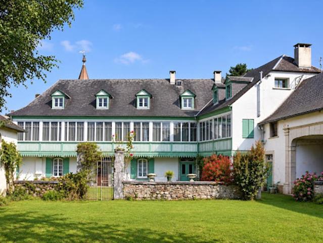 Propriété avec jardin