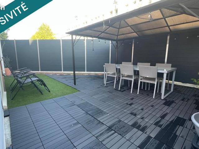 Propriété 5 pièces 104 m²