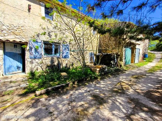Propriété 5 pièces 104 m²