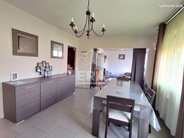Propriété 5 pièces 104 m²