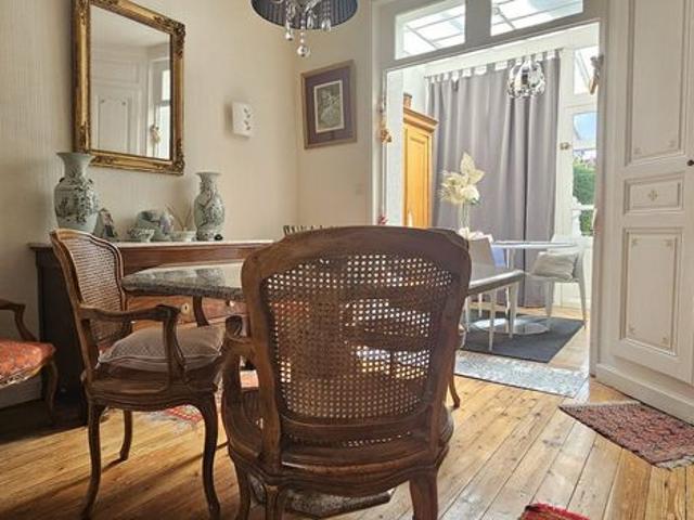 Propriété 5 pièces 104 m²