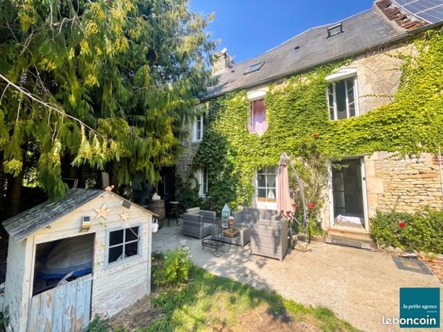 Propriété 5 pièces 104 m²