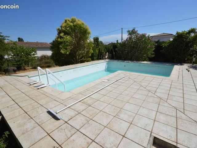 Propriété 5 pièces 105 m²