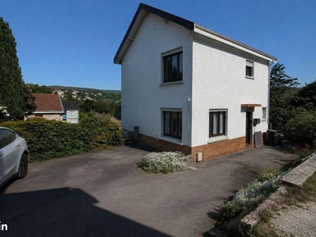 Propriété 5 pièces 105 m²