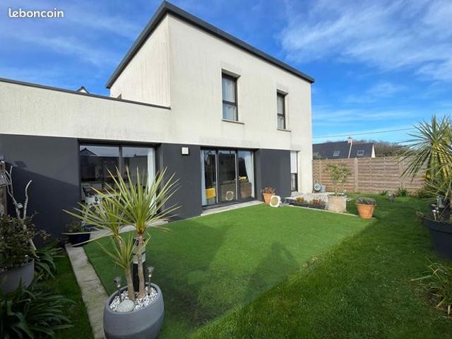 Propriété 5 pièces 105 m²