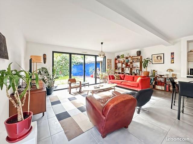Propriété 5 pièces 106 m²