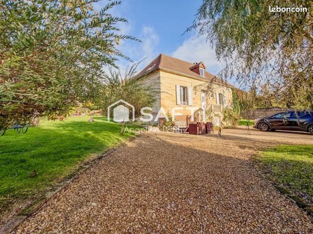 Maison 8 pièces 164 m²