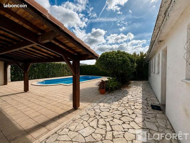 Propriété 5 pièces 106 m²