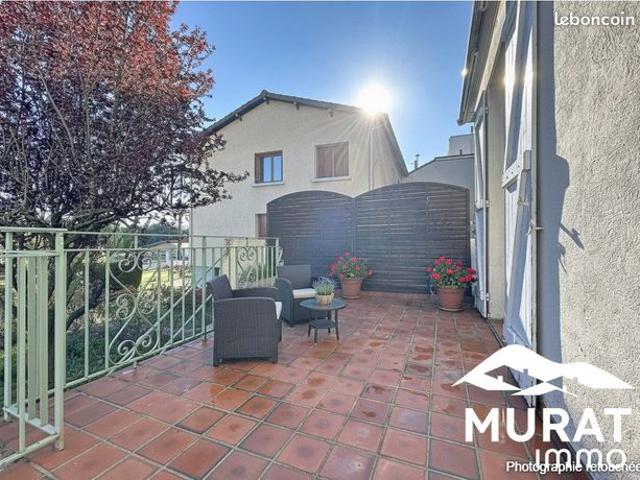 Propriété 5 pièces 107 m²