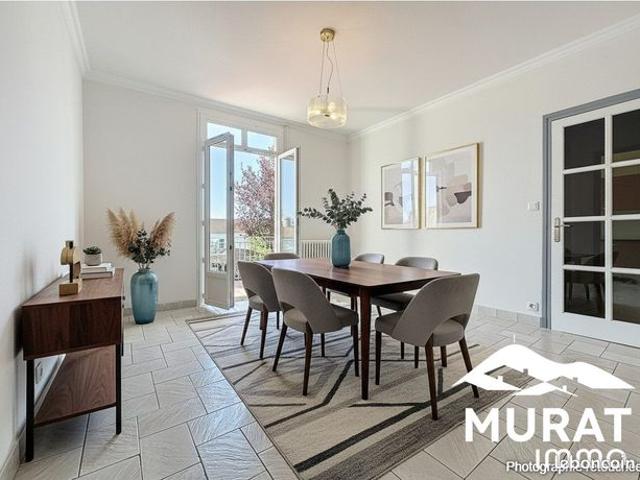Propriété 5 pièces 107 m²