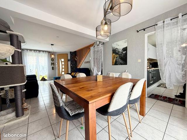 Propriété 5 pièces 107 m²