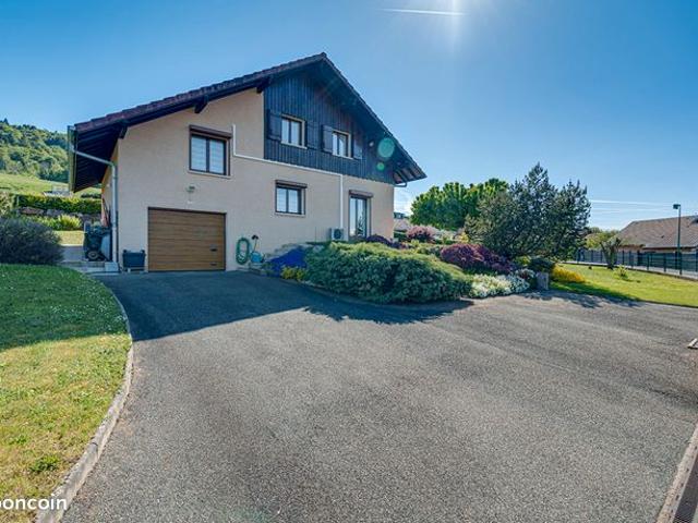 Propriété 5 pièces 101 m²