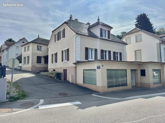 Propriété 5 pièces 109 m²