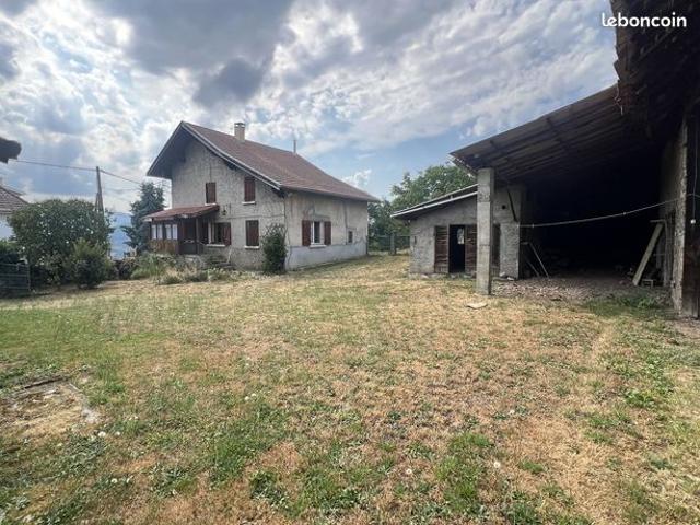 Propriété 5 pièces 100 m²