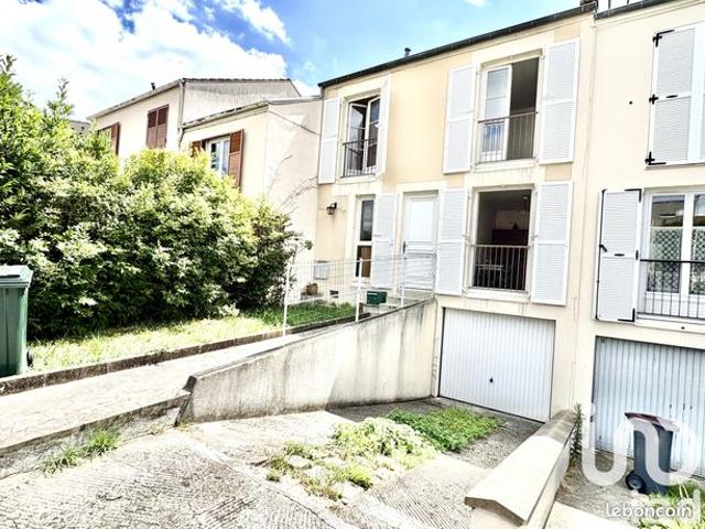 Propriété 5 pièces 100 m²