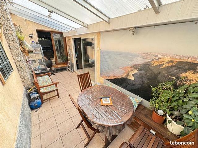 Propriété 5 pièces 100 m²