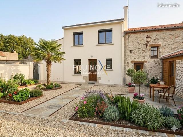 Propriété 5 pièces 100 m²