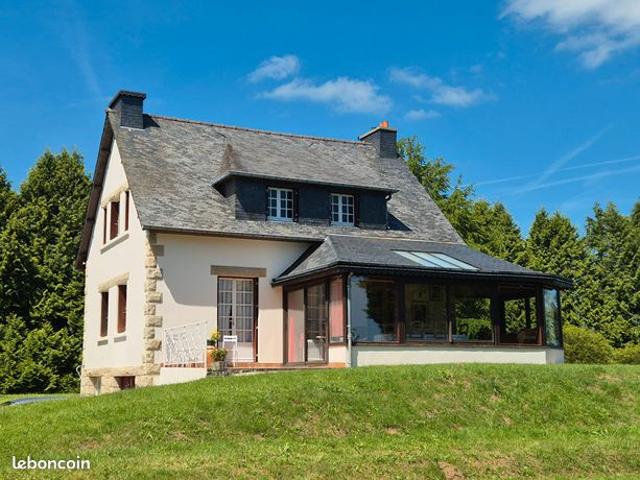 Propriété 5 pièces 101 m²