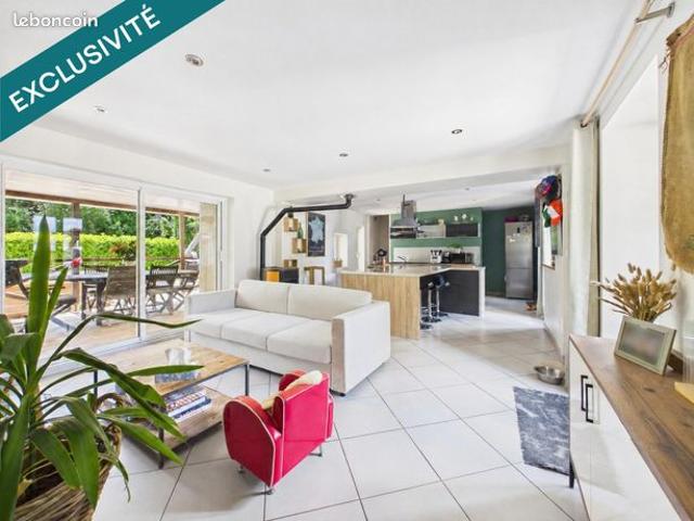 Propriété 5 pièces 101 m²