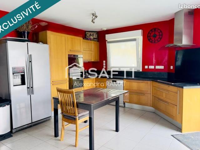 Propriété 5 pièces 102 m²