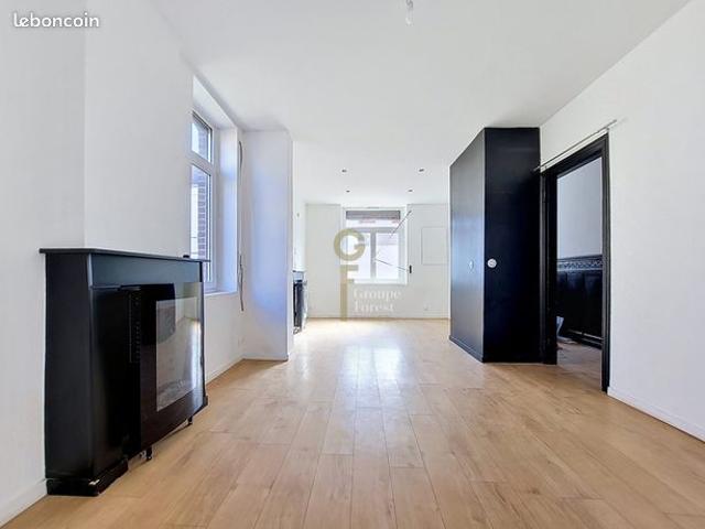 Propriété 5 pièces 103 m²