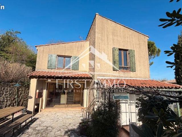 Propriété 5 pièces 114 m²