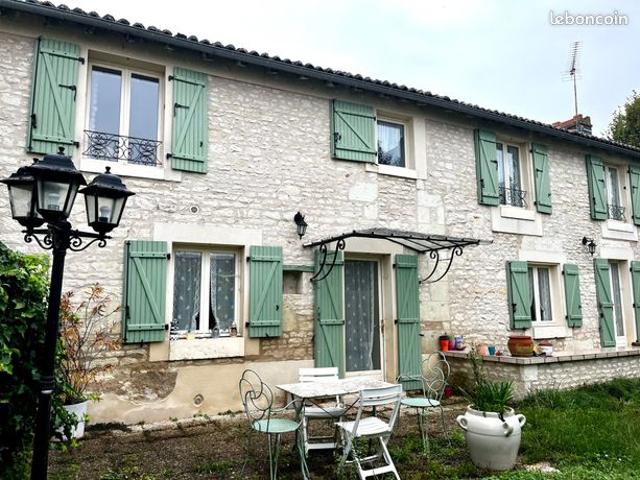 Propriété 5 pièces 114 m²