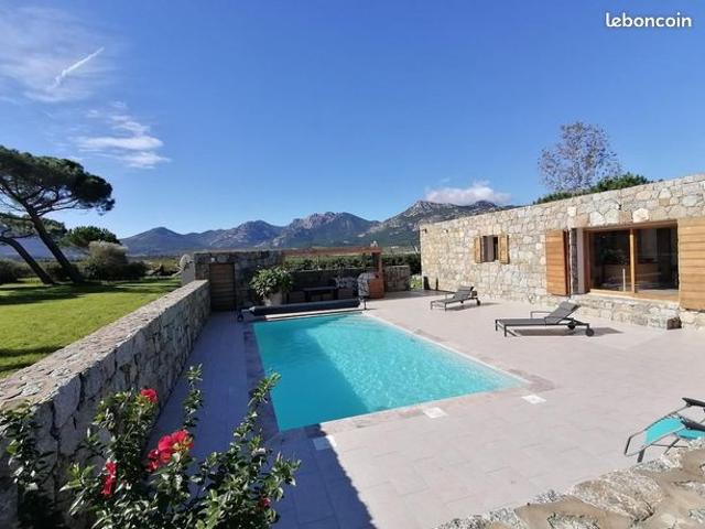 Propriété 5 pièces 115 m²