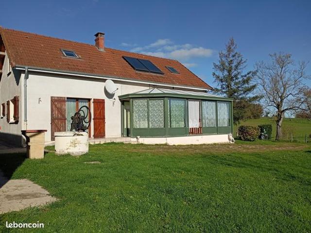 Propriété 5 pièces 151 m²