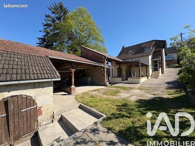 Propriété 5 pièces 115 m²
