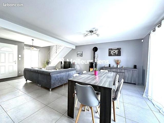 Propriété 5 pièces 115 m²