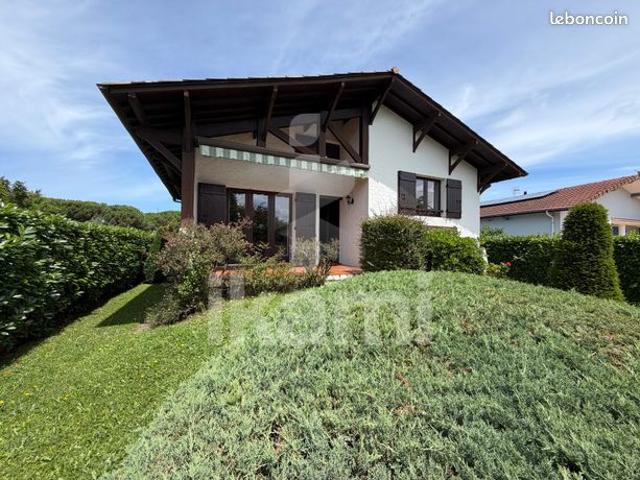 Propriété 5 pièces 115 m²