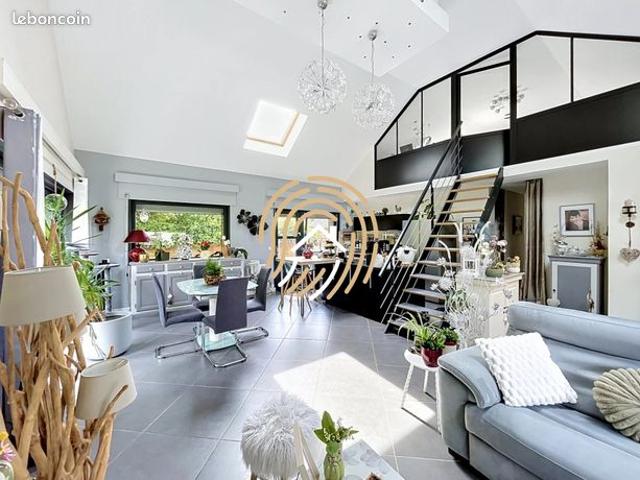 Propriété 5 pièces 116 m²