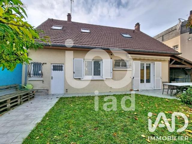 Propriété 5 pièces 116 m²