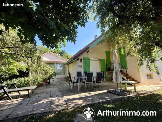 Propriété 5 pièces 118 m²