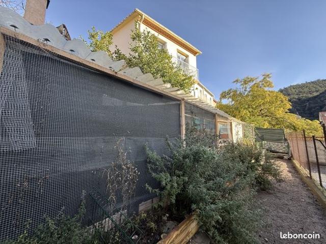 Propriété 5 pièces 118 m²