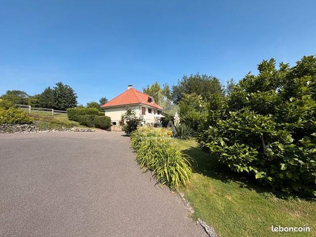 Propriété 5 pièces 110 m²