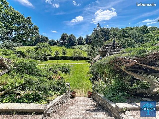 Propriété 5 pièces 110 m²