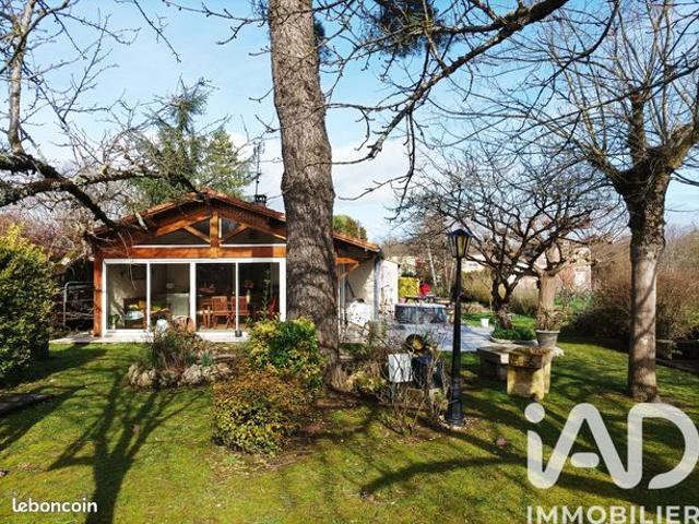 Propriété 5 pièces 110 m²