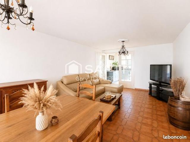 Propriété 5 pièces 110 m²
