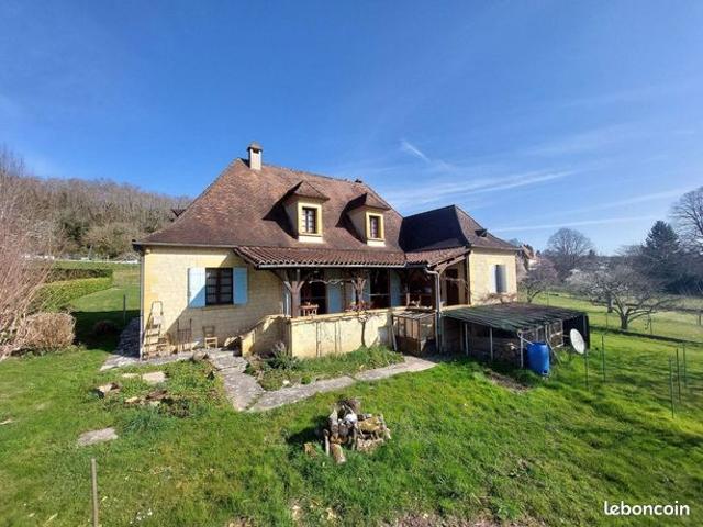 Propriété 5 pièces 110 m²