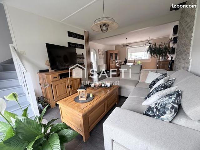 Propriété 5 pièces 99 m²